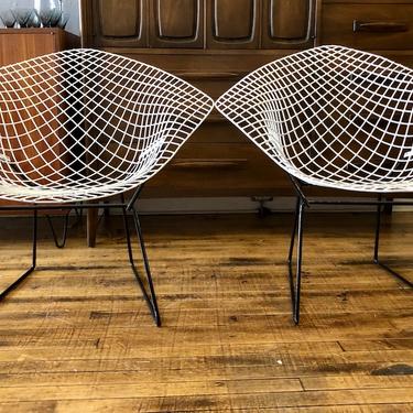 Vintage Pair of Knoll Bertoia Diamond Chairs