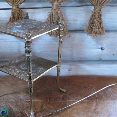 moroccan brass side table Antique brass table ornate gold plant stand boho ornate metal side table footed table hollywood regency claw feet 