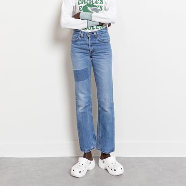 PATCHED LEVI'S BOYFRIEND jeans xxs Xs vintage denim worn in straight leg / 25 Inch Hips / Size 2 3 