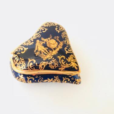 VintageLimoges Authentique 22 Kt Gold Fragonard Couple  -Coblat Blue  France Heart Shaped Trinket Box 