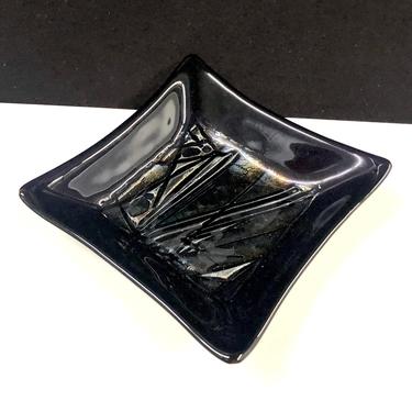 Kurt McVay Dichroic Metallic Iridescent Fused Art Glass Dish 7” x 7” 