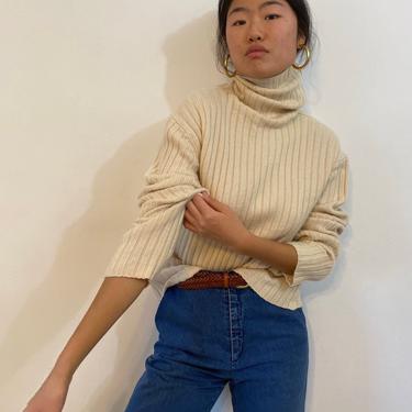 90s cashmere turtleneck sweater / vintage creamy white cashmere ribbed knit relaxed turtleneck sweater | M 