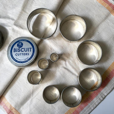 10 nested biscuit cutters - 1950s vintage German kitchenware by Veritas 
