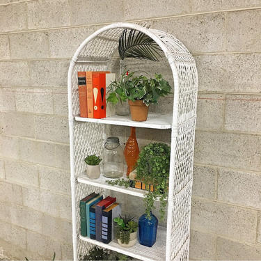 LOCAL PICKUP ONLY -------------- Vintage Wicker Shelving Unit 
