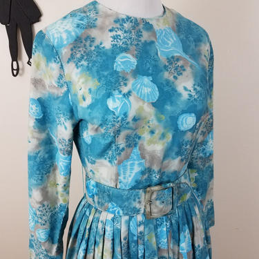 Vintage 1950's Cotton Dress / 50s Novelty Print Seashell S/M 