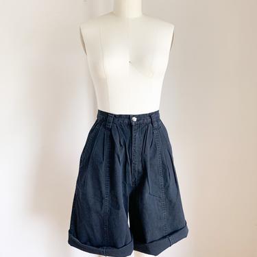 Vintage 1990s Black Cotton Bermuda Shorts / 28&quot; waist 
