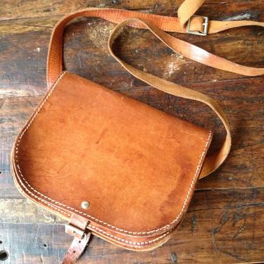 Vintage Cinnamon Brown Leather Crossbody Saddle Bag ~ Cartridge Bag 
