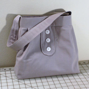 Everyday Bag with Pleats and Buttons in Light Gray 
