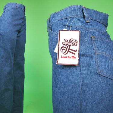 Vintage deadstock Levi's. High rise bell bottom jeans. (29×34) 