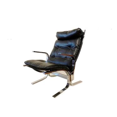 Vintage Mid Century Chrome and Leather Lounge Chair 