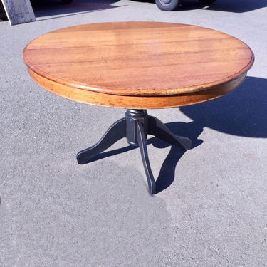 Round Oak Pedestal Table with Painted Base