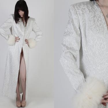 Vintage 80s Silver Brocade Jacket , Plush White Arctic Fox Fur Duster , Sexy Revealing Button Up Nightgown / Womens Shiny Lounge Coat 