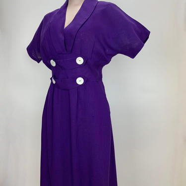 1940'S Dress - Purple Rayon - Interesting Waist Detail - Natural Shell Buttons - Women's Large 