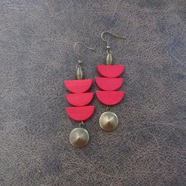 Long red wood earrings, Afrocentric earrings, mid century modern earrings, African earrings, bold statement, unique pagoda earrings bronze 