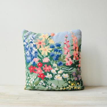 Vintage Needlepoint Floral Pillow, Flower Pillow, Spring Pillow, Throw Pillow, Toss Pillow 