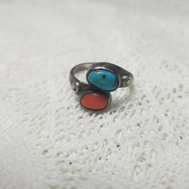 Vintage Native American Sterling Silver 925 Ring with Turquoise and Coral Stones, Size 8 