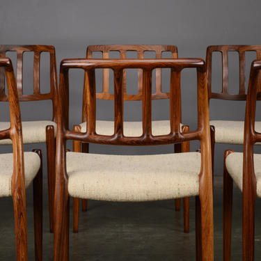 8 Møller Model 83 Rosewood Dining Chairs Mid Century 