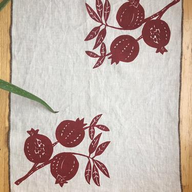 Pomegranate, Tea Towel, Linen Fabric, Autumn, Home goods, Retro, 70's, Gift for Her, Housewarming, Food, Anniversary Gift, Modern 
