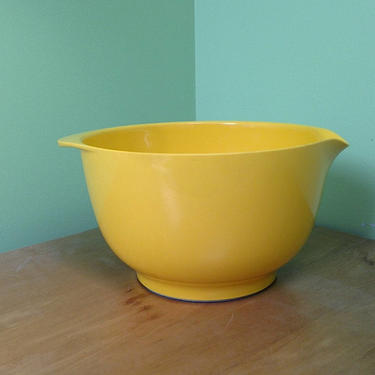 Vintage Rosti Mepal Yellow Melamine 3L Mixing Bowl Scandinavian Design 