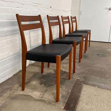 4 Svegards Makaryd Dining Chairs
