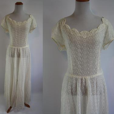 1940's Dress // Sheer Floral with Scalloping // Medium 