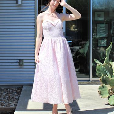Vintage 1980s Gunne Sax by Jessica McClintock Strapless Cocktail Dress, Pale Pink Lace, Satin Trim, Ankle Length, size 7 / Small 