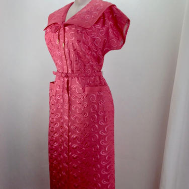 1950'S Rayon Dress in Coral / Machine Embroidery / Sailor Collar Details  / Dead Stock / 34 Inch Waist / Size Large 
