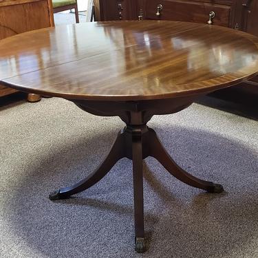 Item #S74B Traditional Mahogany Round Dining Table w/ Butterfly Leaf c.1950s