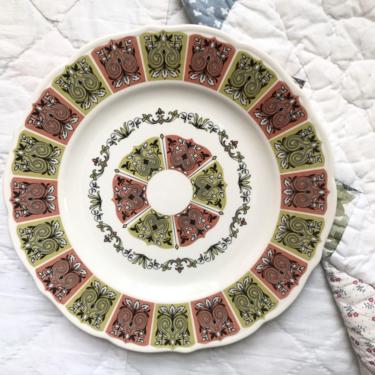 1970's Olive and Peach Scalloped Dinner Plate 