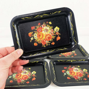True Vintage Barware Rose Metal Tip Tray 1960s 1950s Mad Men Style Set of Four Retro Barware Cocktail Mid-Century Flowers Floral Red Black 