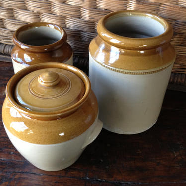 Antique English Cream Stoneware Jar with Lid, Utensil or Paint Brush Crock Pot Holder Kitchenalia 