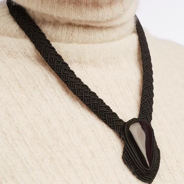 Macrame and Stone Necklace Black