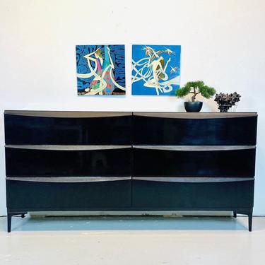 Postmodern 80s Italian Black Laminate Six Drawer Lowboy Dresser, 1980s Modern Black Lacquer Dresser, Postmodern Bedroom, 80s Furniture 
