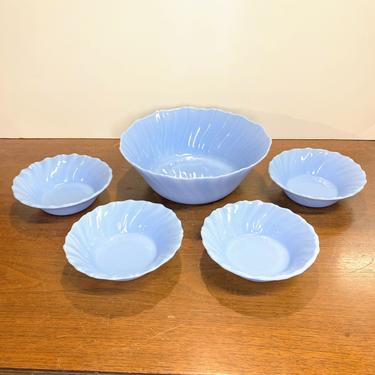 Vintage 1930s Jeannette Swirl Delphite Blue Berry Bowl Set 