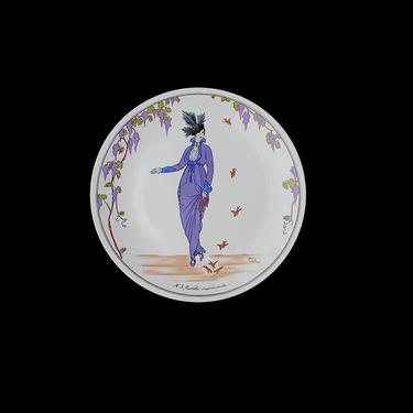 Vintage Villeroy & Boch Design 1900 10 3/8&quot; Dinner Plate Lady in Purple Feeding Birds #3 Art Nouveau Design 