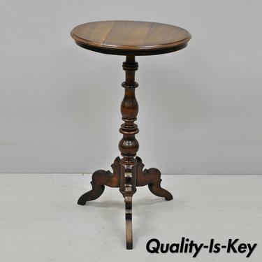 Antique 30" Carved Walnut Colonial Pedestal Round Side End Table Candle Stand