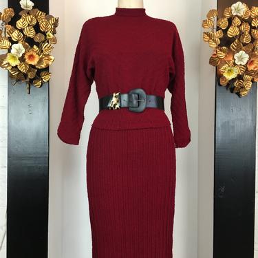 1940s knit set, vintage knitwear, wine red sweater dress, Brittany club set, 1940s ensemble, knit skirt and top, film noir style, medium, 27 