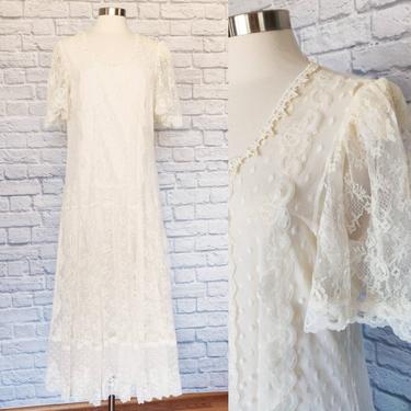 Vintage 1980s J.C. Penneys Lace Dress // Off-White Slip Wedding Formal Dress 