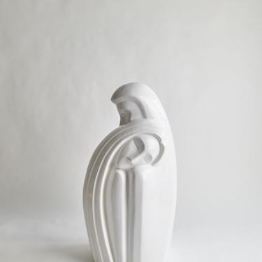 Vintage Haeger Lovers Embrace 6051 Sculpture in Glossy White 
