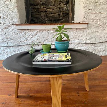 Mid century coffee table Danish modern coffee table mid century circular coffee table 