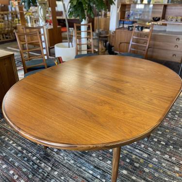 Mid Century Teak Round to Oval Dinette Table by GPlan