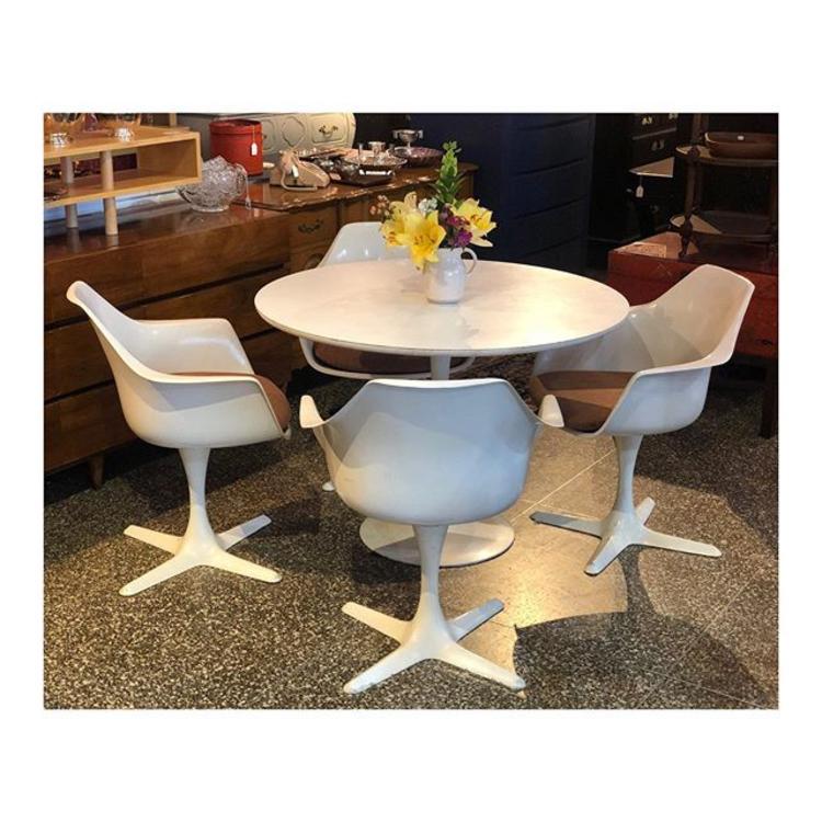 Saarinen Style Tulip Table + 4 Swivel Chairs [41.5 Table Diameter] //
