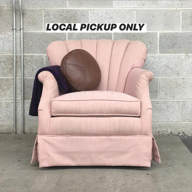 LOCAL PICKUP ONLY ———— Vintage Lounge Chair (2 Units on Hand. Sold Separately) 