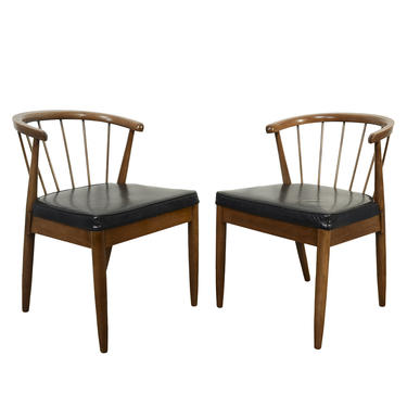 Walnut Dining Chairs American of Martinsville Dania Line Designed 