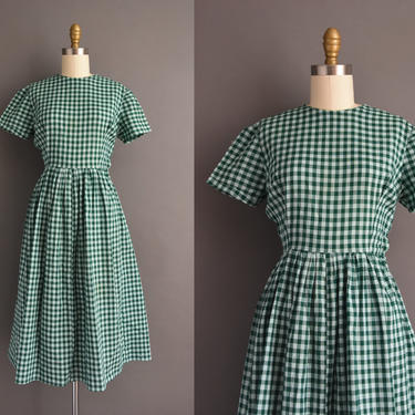 1950s vintage dress | Adorable Green Gingham Cotton Print Short Sleeve Summer Day Dress | Small | 50s dress 