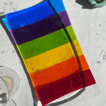 Rainbow Glass Catchall Display Serving Platter 