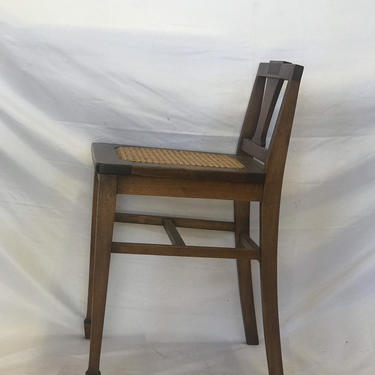 Free and Insured Shipping Within US - Victorian Vintage Accent Chair or Vanity Chair 