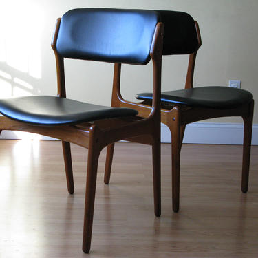 Set of TWO Erik Buch (Erik Buck) Danish Teak Dining Side Chairs by OD Mobler 
