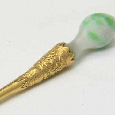 Antique 24K Yellow Gold &amp; Moss in Snow Jade Chinese Hair Stick Pin Hallmarked 