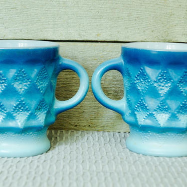 FIRE KING Anchor Hocking Mugs, Kimberly Pattern, Set of 2, Dot Diamond Bumpy, Blue Turquoise Ombre Mug, Milk Glass, Retro Cup Cups 